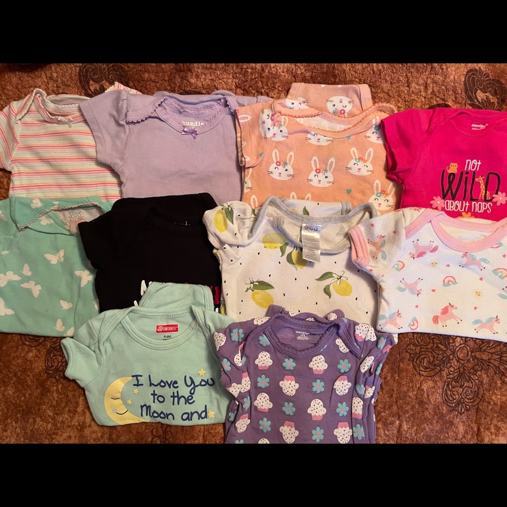 Baby girl 6-9 month lot